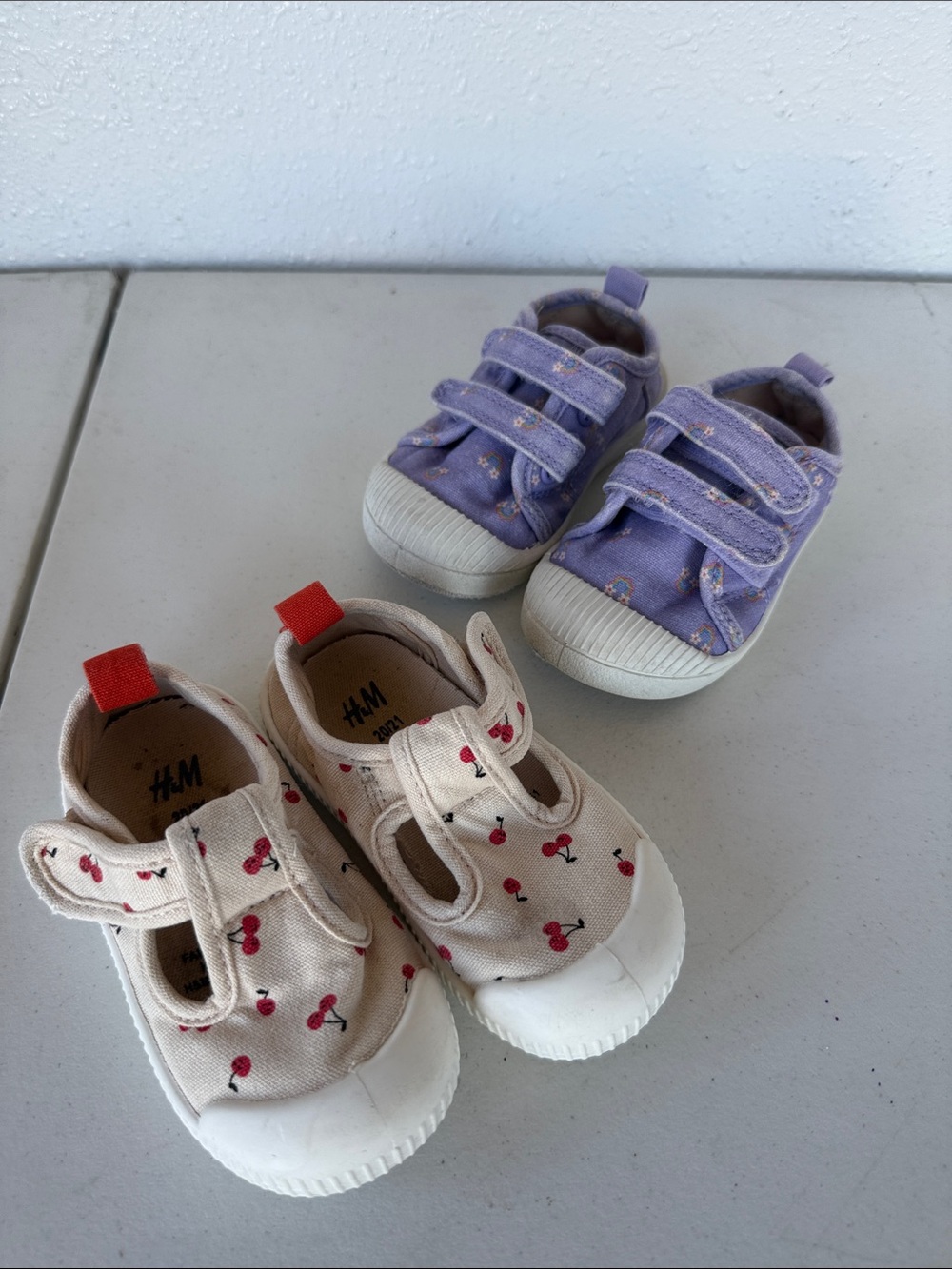 Toddler Girl's Shoes H&M Cat & Jack Cherries